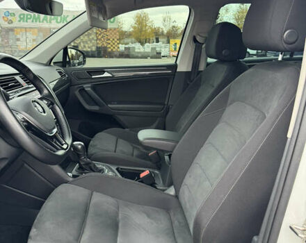 Белый Фольксваген Тигуан, объемом двигателя 1.98 л и пробегом 54 тыс. км за 31500 $, фото 45 на Automoto.ua