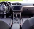 Білий Фольксваген Тігуан, об'ємом двигуна 2 л та пробігом 120 тис. км за 17000 $, фото 6 на Automoto.ua