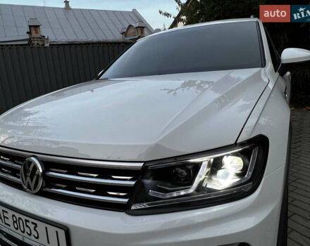 Белый Фольксваген Тигуан, объемом двигателя 1.98 л и пробегом 55 тыс. км за 27999 $, фото 34 на Automoto.ua