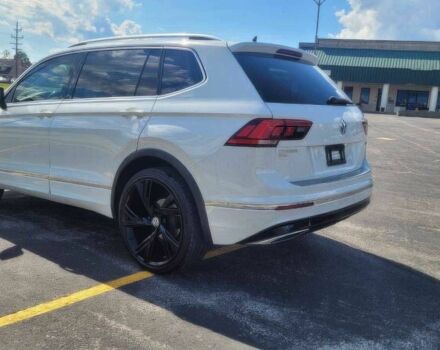 Білий Фольксваген Тігуан, об'ємом двигуна 2 л та пробігом 43 тис. км за 13000 $, фото 3 на Automoto.ua