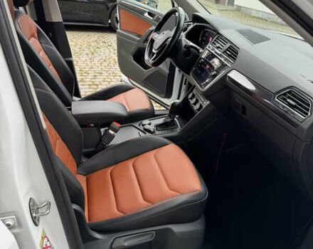 Белый Фольксваген Тигуан, объемом двигателя 1.97 л и пробегом 76 тыс. км за 37900 $, фото 22 на Automoto.ua