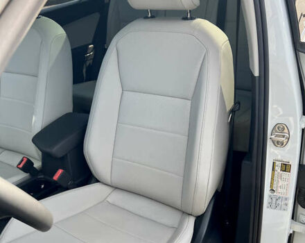 Белый Фольксваген Тигуан, объемом двигателя 2 л и пробегом 73 тыс. км за 22999 $, фото 10 на Automoto.ua