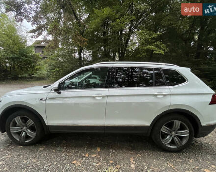 Белый Фольксваген Тигуан, объемом двигателя 1.98 л и пробегом 48 тыс. км за 23000 $, фото 6 на Automoto.ua