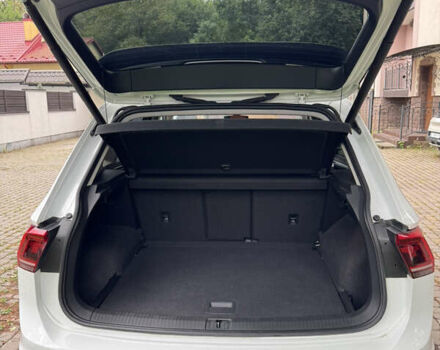 Белый Фольксваген Тигуан, объемом двигателя 1.97 л и пробегом 76 тыс. км за 37900 $, фото 16 на Automoto.ua