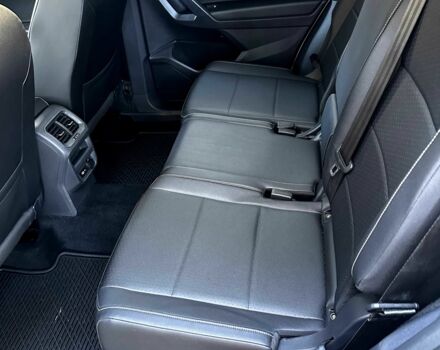 Белый Фольксваген Тигуан, объемом двигателя 2 л и пробегом 72 тыс. км за 23000 $, фото 17 на Automoto.ua