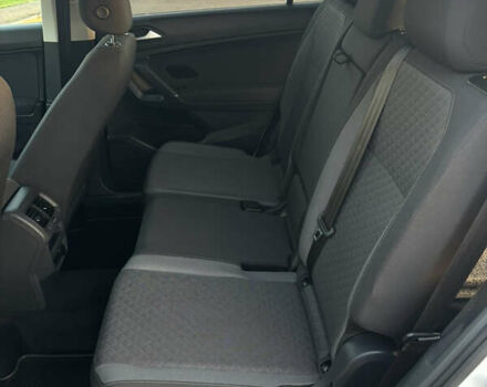 Белый Фольксваген Тигуан, объемом двигателя 1.98 л и пробегом 48 тыс. км за 18200 $, фото 5 на Automoto.ua