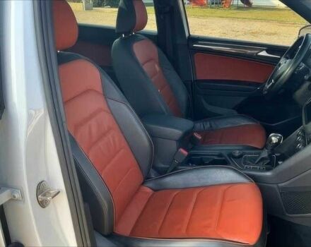 Белый Фольксваген Тигуан, объемом двигателя 2 л и пробегом 31 тыс. км за 12000 $, фото 11 на Automoto.ua