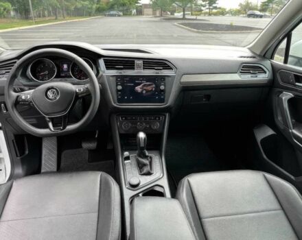 Белый Фольксваген Тигуан, объемом двигателя 2 л и пробегом 42 тыс. км за 6900 $, фото 4 на Automoto.ua