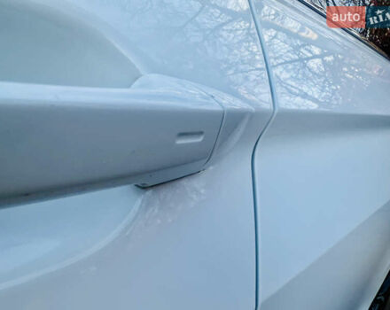 Белый Фольксваген Тигуан, объемом двигателя 2 л и пробегом 112 тыс. км за 22500 $, фото 9 на Automoto.ua