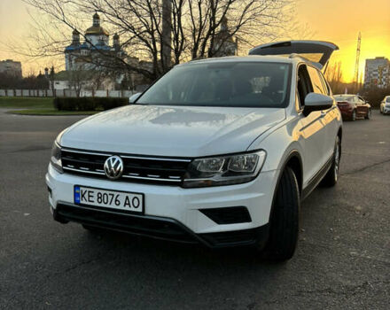 Белый Фольксваген Тигуан, объемом двигателя 1.98 л и пробегом 48 тыс. км за 18200 $, фото 2 на Automoto.ua