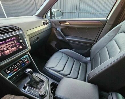 Белый Фольксваген Тигуан, объемом двигателя 2 л и пробегом 85 тыс. км за 26000 $, фото 8 на Automoto.ua