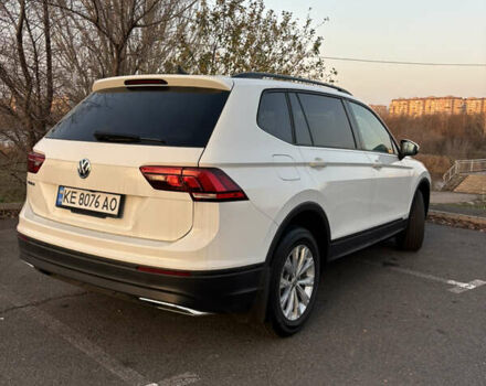 Белый Фольксваген Тигуан, объемом двигателя 1.98 л и пробегом 48 тыс. км за 18200 $, фото 7 на Automoto.ua
