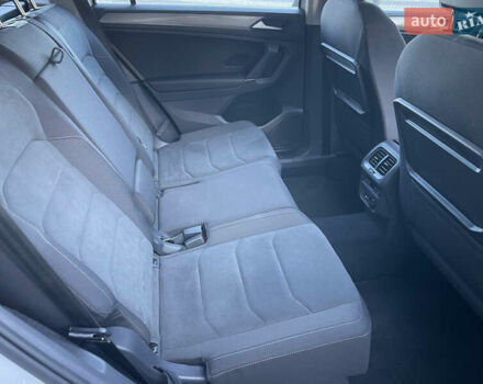 Белый Фольксваген Тигуан, объемом двигателя 1.98 л и пробегом 186 тыс. км за 27500 $, фото 43 на Automoto.ua