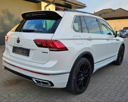 Белый Фольксваген Тигуан, объемом двигателя 2 л и пробегом 85 тыс. км за 26000 $, фото 4 на Automoto.ua