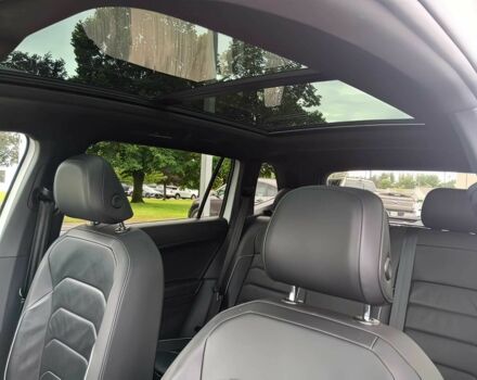 Белый Фольксваген Тигуан, объемом двигателя 2 л и пробегом 43 тыс. км за 14200 $, фото 11 на Automoto.ua