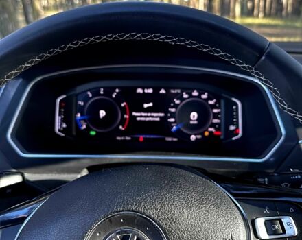 Белый Фольксваген Тигуан, объемом двигателя 2 л и пробегом 72 тыс. км за 23000 $, фото 6 на Automoto.ua