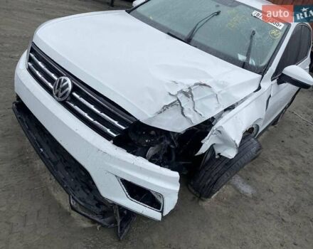 Білий Фольксваген Тігуан, об'ємом двигуна 2 л та пробігом 149 тис. км за 11300 $, фото 9 на Automoto.ua