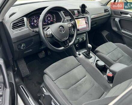 Белый Фольксваген Тигуан, объемом двигателя 1.97 л и пробегом 43 тыс. км за 26900 $, фото 29 на Automoto.ua