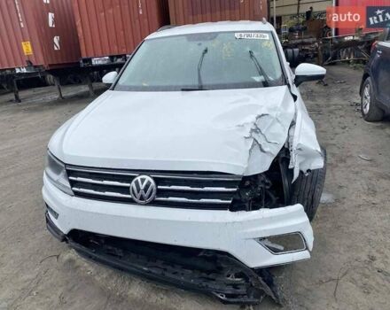 Білий Фольксваген Тігуан, об'ємом двигуна 2 л та пробігом 149 тис. км за 11300 $, фото 1 на Automoto.ua