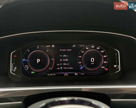 Белый Фольксваген Тигуан, объемом двигателя 2 л и пробегом 245 тыс. км за 28800 $, фото 62 на Automoto.ua