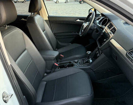 Білий Фольксваген Тігуан, об'ємом двигуна 1.98 л та пробігом 54 тис. км за 23700 $, фото 13 на Automoto.ua