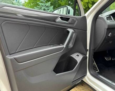 Белый Фольксваген Тигуан, объемом двигателя 2 л и пробегом 38 тыс. км за 18150 $, фото 5 на Automoto.ua