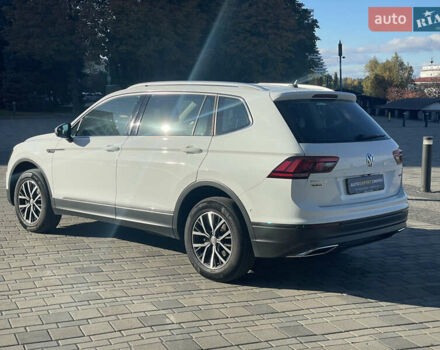 Белый Фольксваген Тигуан, объемом двигателя 1.98 л и пробегом 186 тыс. км за 27500 $, фото 5 на Automoto.ua