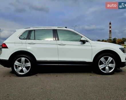 Білий Фольксваген Тігуан, об'ємом двигуна 2 л та пробігом 170 тис. км за 28500 $, фото 15 на Automoto.ua