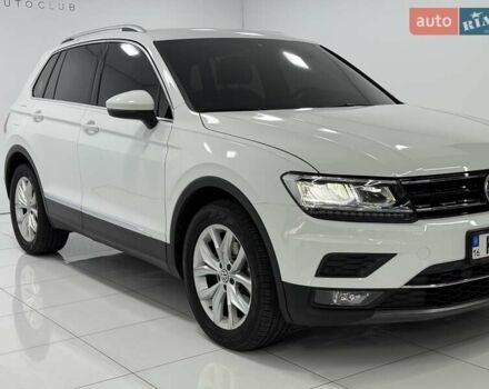 Білий Фольксваген Тігуан, об'ємом двигуна 1.97 л та пробігом 40 тис. км за 31500 $, фото 7 на Automoto.ua