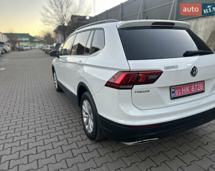 Білий Фольксваген Тігуан, об'ємом двигуна 1.98 л та пробігом 227 тис. км за 15999 $, фото 40 на Automoto.ua