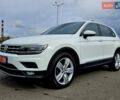 Білий Фольксваген Тігуан, об'ємом двигуна 2 л та пробігом 170 тис. км за 28500 $, фото 2 на Automoto.ua