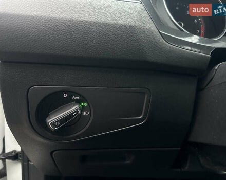 Белый Фольксваген Тигуан, объемом двигателя 2 л и пробегом 112 тыс. км за 22500 $, фото 21 на Automoto.ua