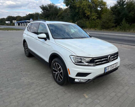 Белый Фольксваген Тигуан, объемом двигателя 1.98 л и пробегом 37 тыс. км за 25500 $, фото 11 на Automoto.ua