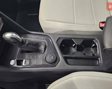 Белый Фольксваген Тигуан, объемом двигателя 1.98 л и пробегом 187 тыс. км за 21900 $, фото 23 на Automoto.ua