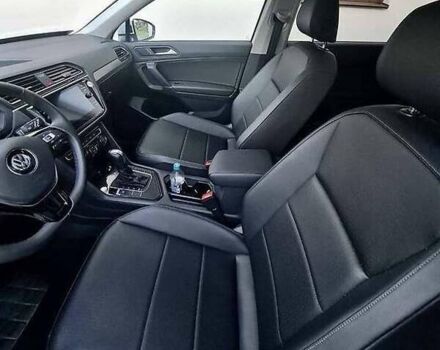 Белый Фольксваген Тигуан, объемом двигателя 2 л и пробегом 79 тыс. км за 17000 $, фото 10 на Automoto.ua