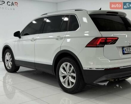 Білий Фольксваген Тігуан, об'ємом двигуна 1.97 л та пробігом 40 тис. км за 31500 $, фото 14 на Automoto.ua