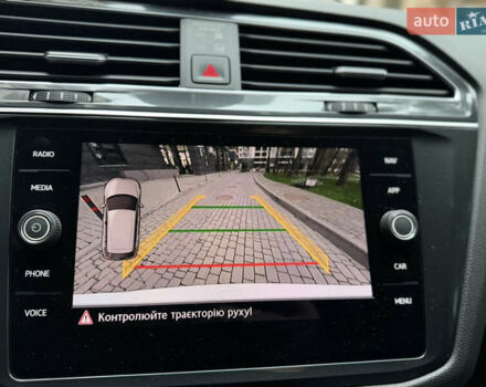 Белый Фольксваген Тигуан, объемом двигателя 2 л и пробегом 245 тыс. км за 28800 $, фото 63 на Automoto.ua