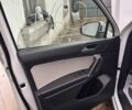 Білий Фольксваген Тігуан, об'ємом двигуна 2 л та пробігом 145 тис. км за 13600 $, фото 4 на Automoto.ua