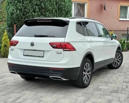 Білий Фольксваген Тігуан, об'ємом двигуна 2 л та пробігом 88 тис. км за 10300 $, фото 1 на Automoto.ua