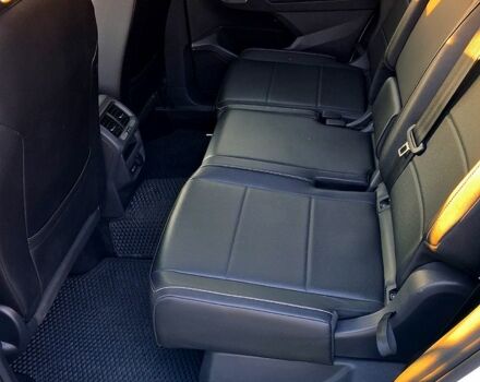 Белый Фольксваген Тигуан, объемом двигателя 2 л и пробегом 58 тыс. км за 24000 $, фото 4 на Automoto.ua