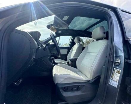 Білий Фольксваген Тігуан, об'ємом двигуна 2 л та пробігом 101 тис. км за 5200 $, фото 7 на Automoto.ua