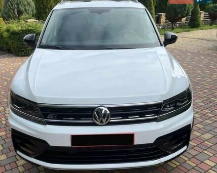 Белый Фольксваген Тигуан, объемом двигателя 0 л и пробегом 43 тыс. км за 22400 $, фото 2 на Automoto.ua