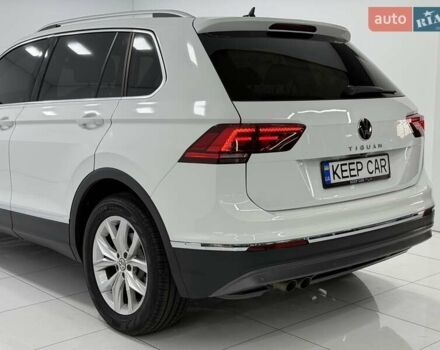 Білий Фольксваген Тігуан, об'ємом двигуна 1.97 л та пробігом 40 тис. км за 31500 $, фото 16 на Automoto.ua