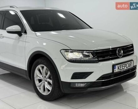 Білий Фольксваген Тігуан, об'ємом двигуна 1.97 л та пробігом 40 тис. км за 31500 $, фото 9 на Automoto.ua