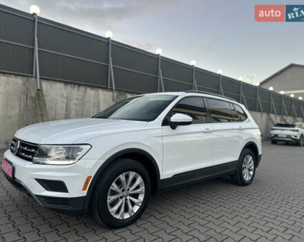 Білий Фольксваген Тігуан, об'ємом двигуна 1.98 л та пробігом 227 тис. км за 15999 $, фото 44 на Automoto.ua