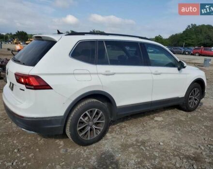 Білий Фольксваген Тігуан, об'ємом двигуна 1.98 л та пробігом 145 тис. км за 14600 $, фото 2 на Automoto.ua
