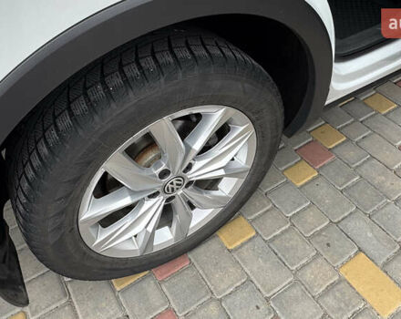 Білий Фольксваген Тігуан, об'ємом двигуна 1.97 л та пробігом 100 тис. км за 28500 $, фото 34 на Automoto.ua