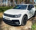 Белый Фольксваген Тигуан, объемом двигателя 1.98 л и пробегом 30 тыс. км за 22100 $, фото 1 на Automoto.ua