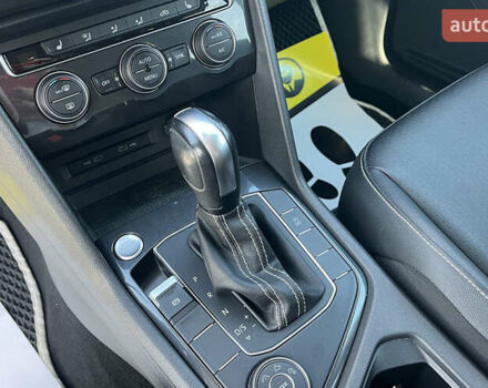 Белый Фольксваген Тигуан, объемом двигателя 1.98 л и пробегом 51 тыс. км за 21000 $, фото 10 на Automoto.ua