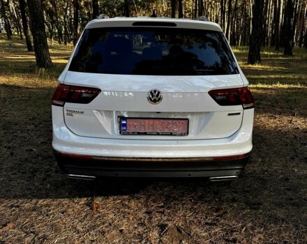 Белый Фольксваген Тигуан, объемом двигателя 2 л и пробегом 72 тыс. км за 23000 $, фото 12 на Automoto.ua